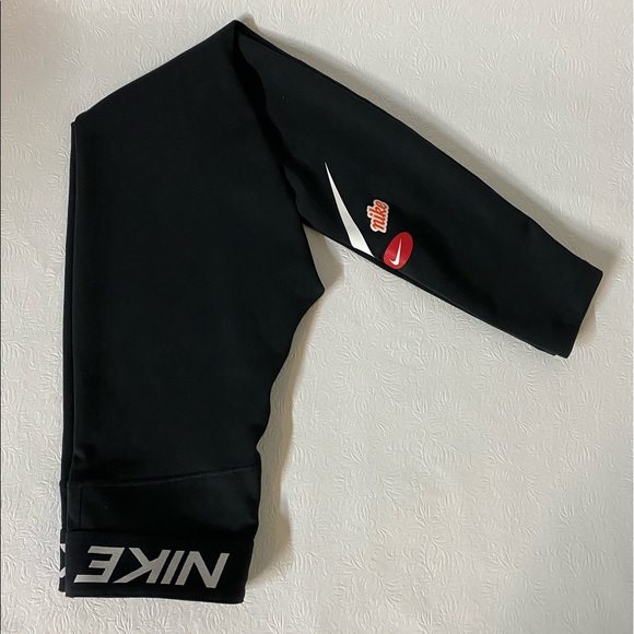 NIKE ONE WOMEN’S ICON CLASH TIGHTS - Picture 6 of 11